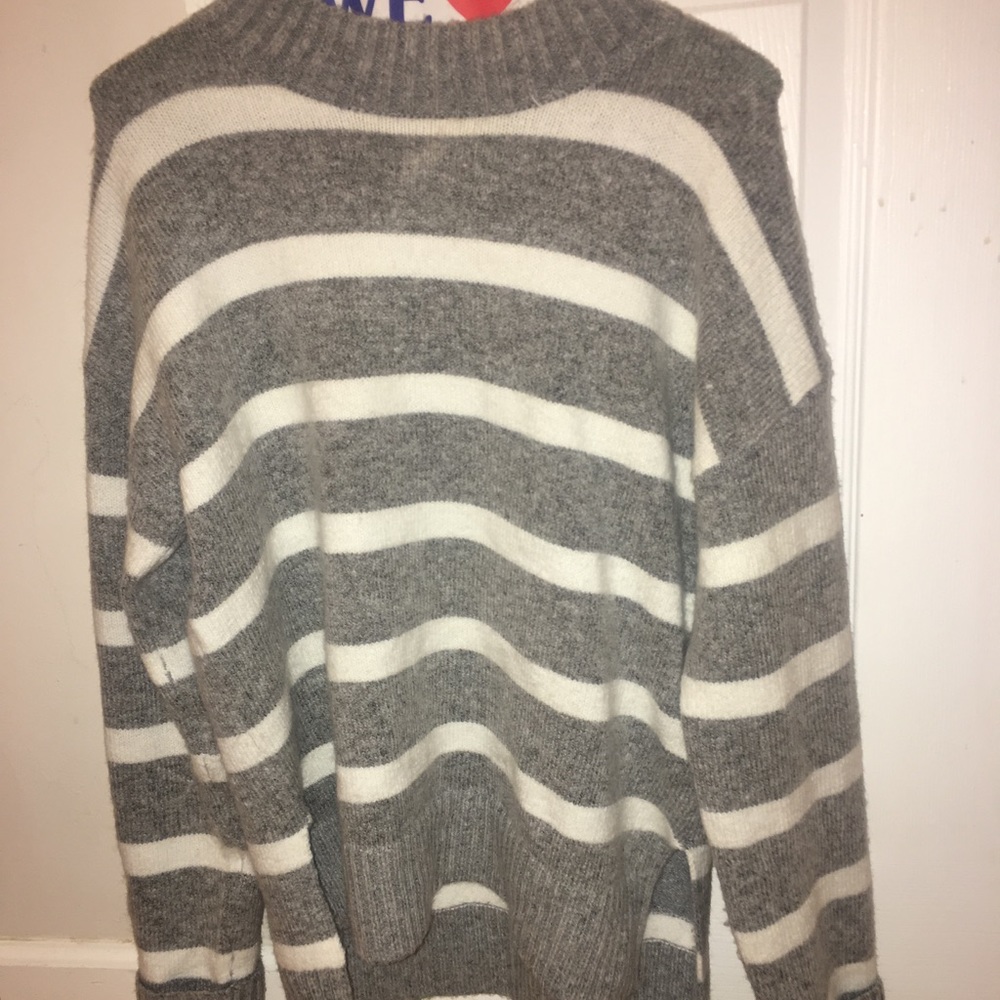Forever 21 Sweater